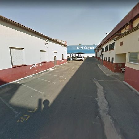 Hostal La Despensa De Extremadura Пласенсия Екстериор снимка